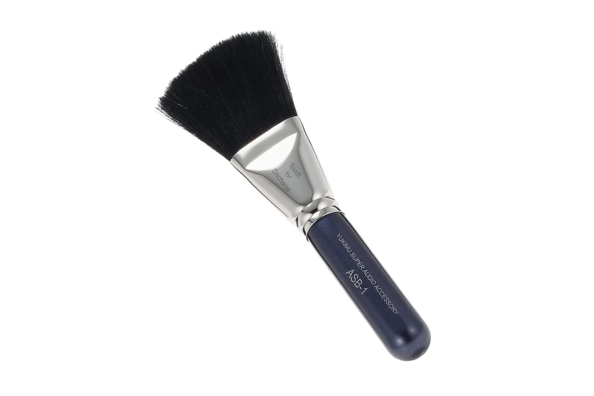 Furutech ASB1 Anti-static brush